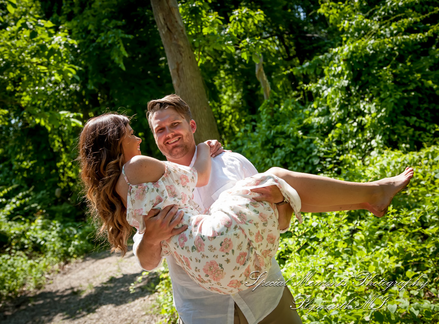 Christie & Tyler at Pontiac Lake State Recreation Area Waterford MI engagement photography