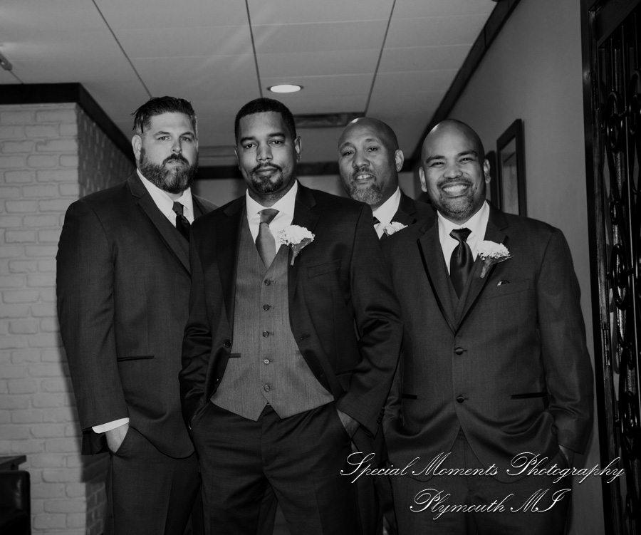 Iroquois Club Bloomfield Hills MI wedding photograph