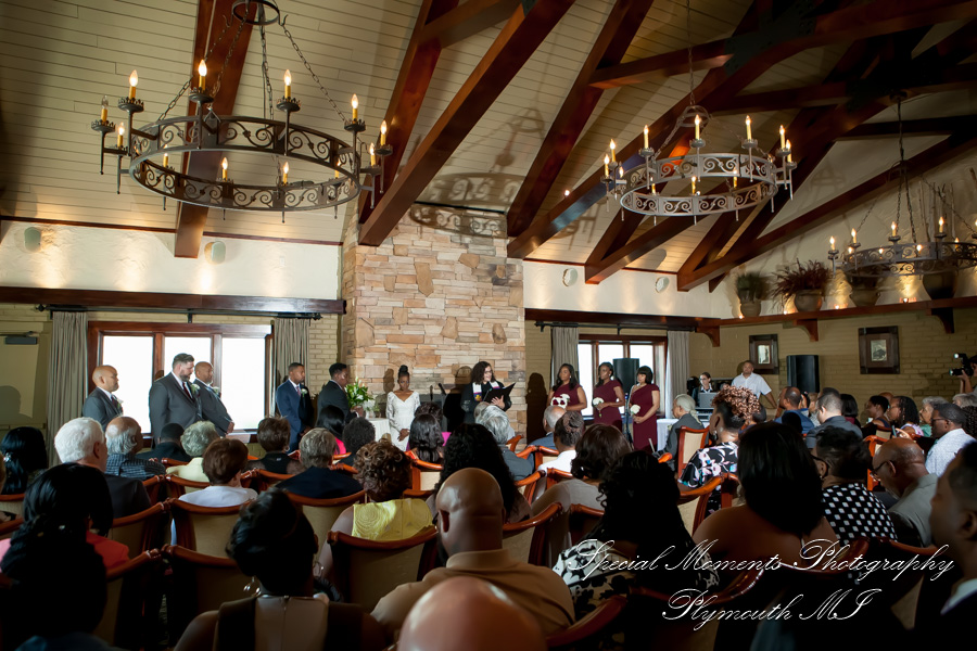 Iroquois Club Bloomfield Hills MI wedding photograph