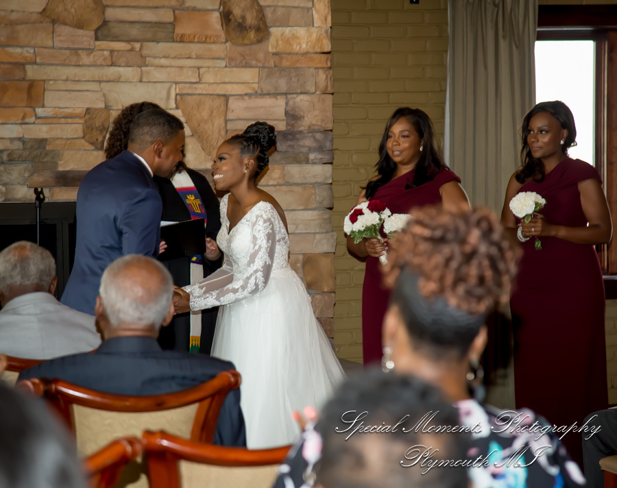 Iroquois Club Bloomfield Hills MI wedding photograph