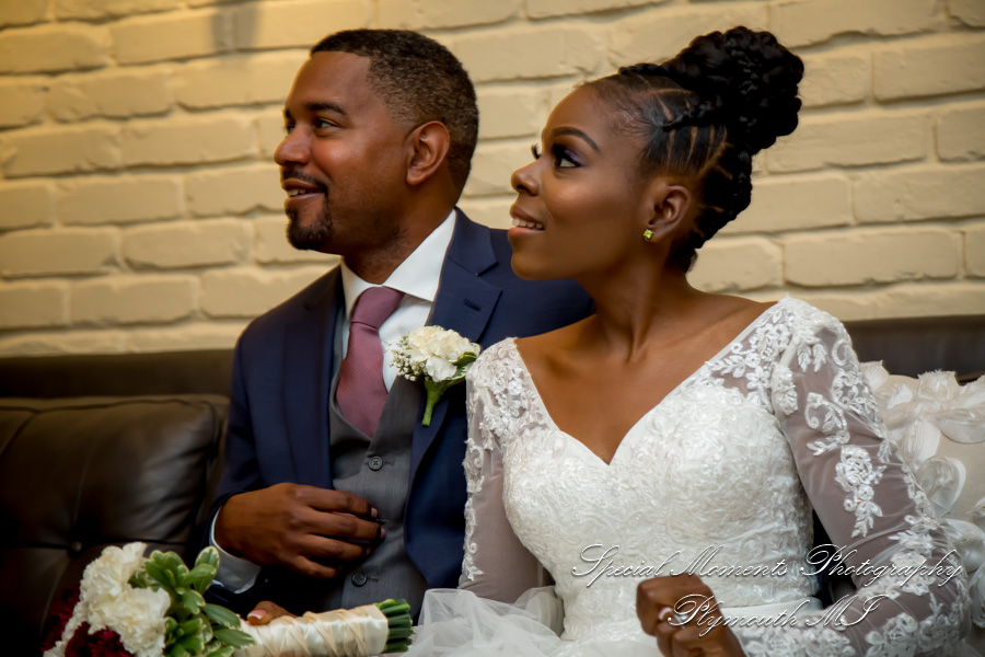 Iroquois Club Bloomfield Hills MI wedding photograph