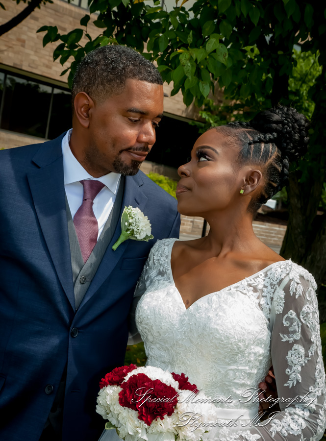 Iroquois Club Bloomfield Hills MI wedding photograph