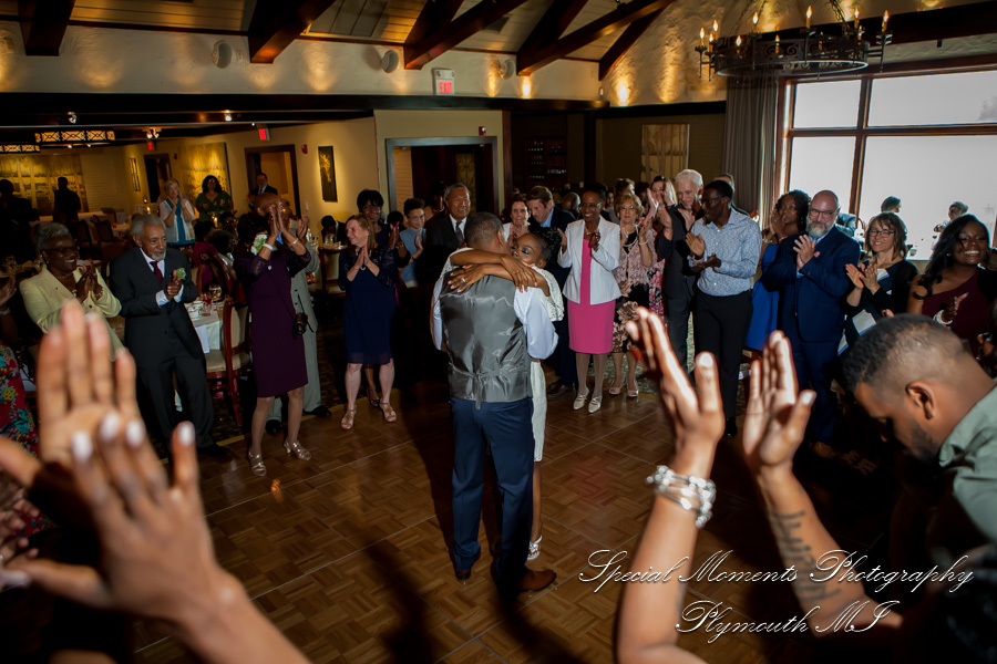Iroquois Club Bloomfield Hills MI wedding photograph