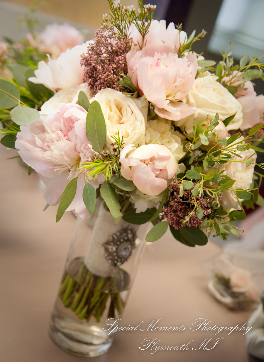 Elizabeth & Scott at The First Congregational Church Ann Arbor MI wedding photography