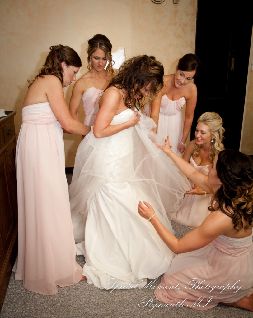 Elizabeth & Scott at The First Congregational Church Ann Arbor MI wedding photography