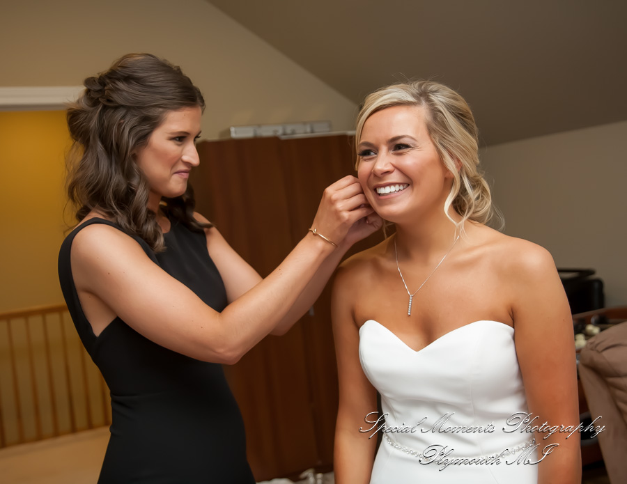 Kelsey & Ryan at Ss. Mary & Joseph Chapel Plymouth MI wedding photography