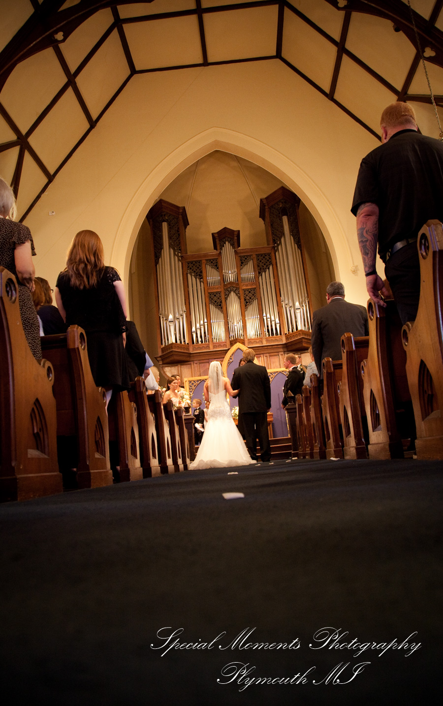 Elizabeth & Scott at The First Congregational Church Ann Arbor MI wedding photography