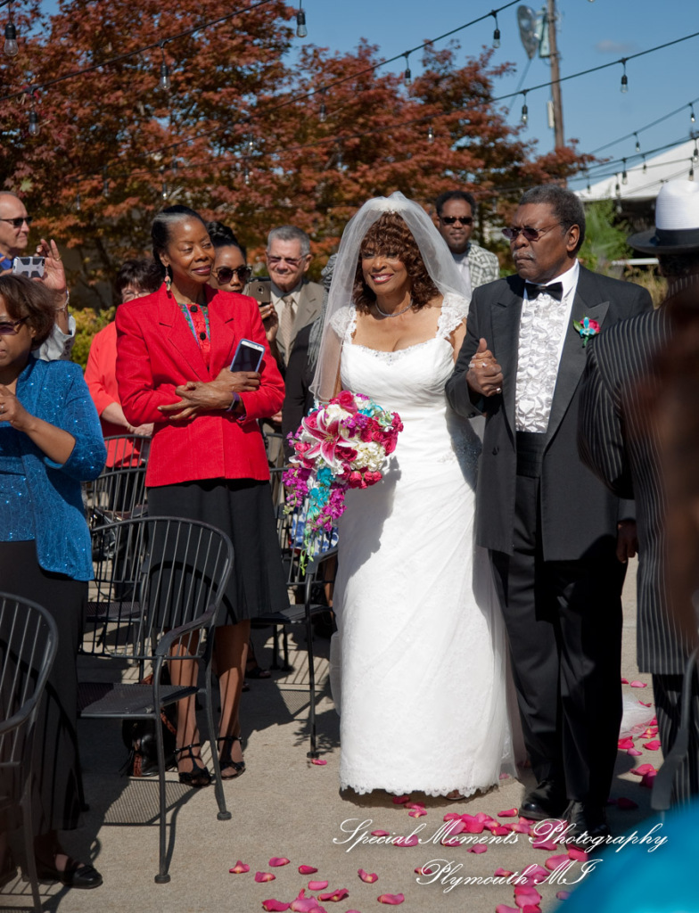 Barbara & Frederick at Roostertail Detroit MI wedding photography