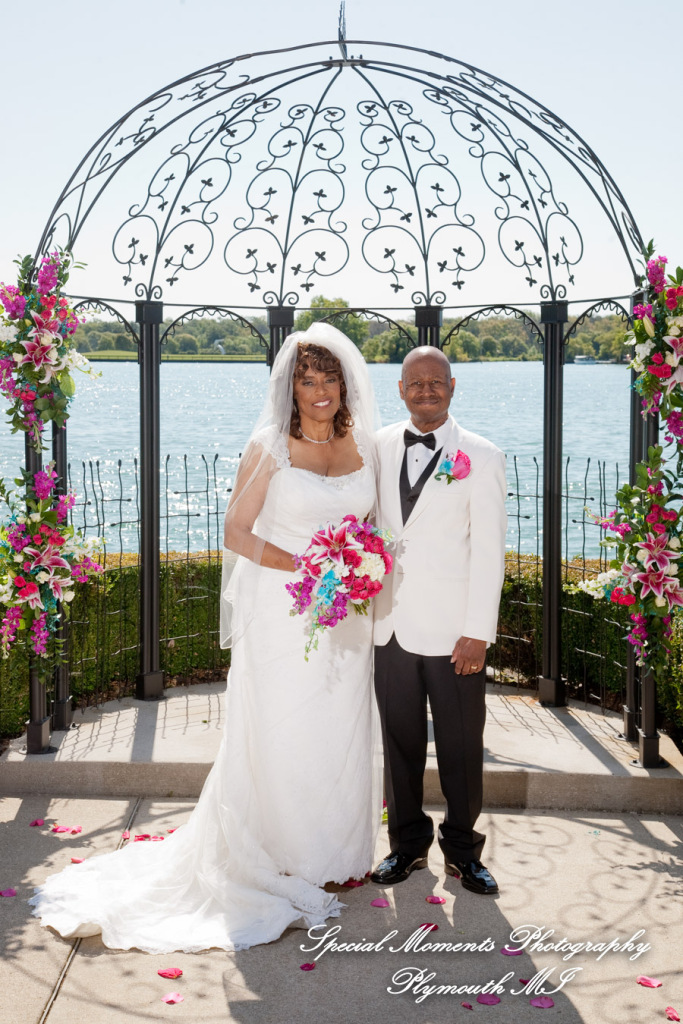 Barbara & Frederick at Roostertail Detroit MI wedding photography