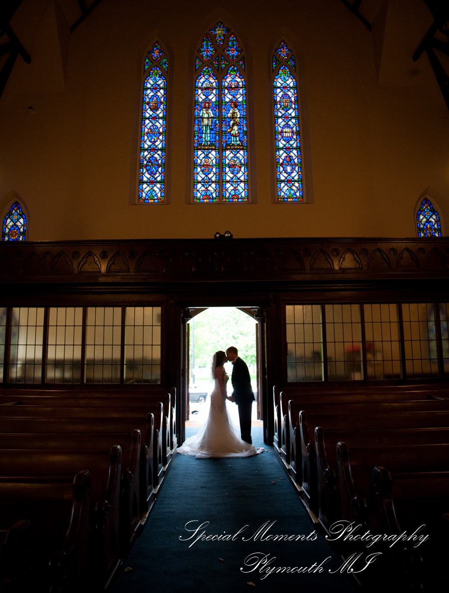 Elizabeth & Scott at The First Congregational Church Ann Arbor MI wedding photography