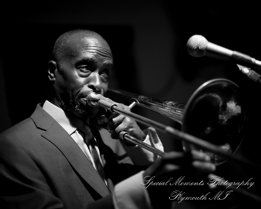 Sally & Elliott at Detroit Fleat Ferndale MI wedding photography