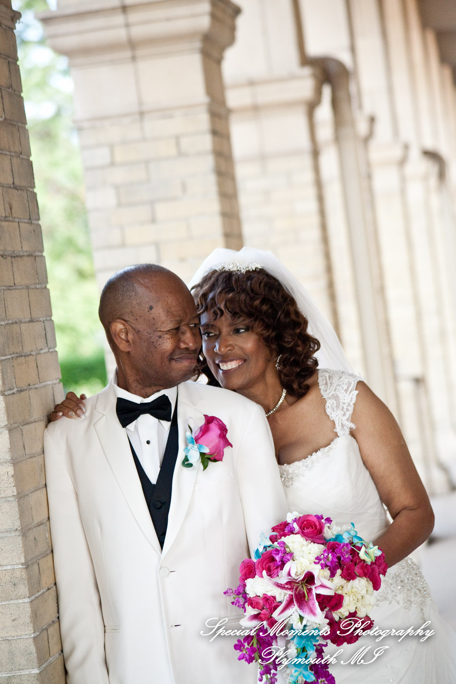 Barbara & Frederick at Roostertail Detroit MI wedding photography