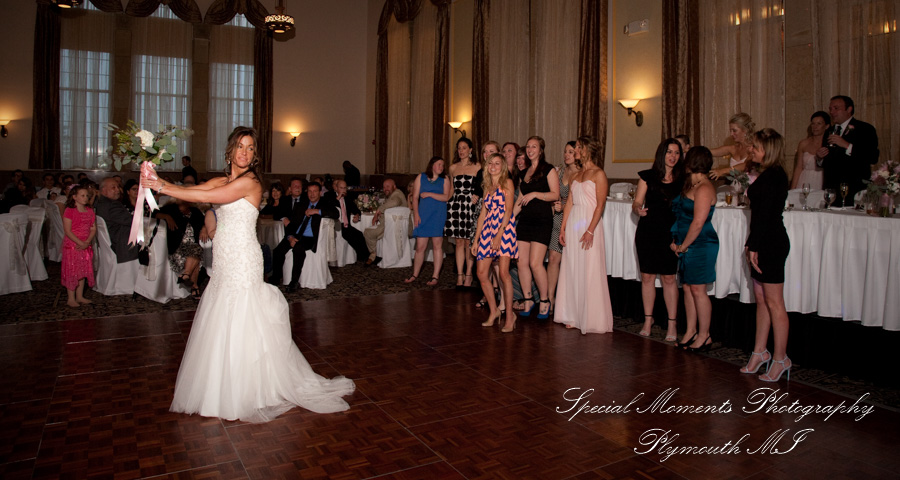 Elizabeth & Scott at St. John’s Resort Provincial Ballroom Plymouth MI wedding photography