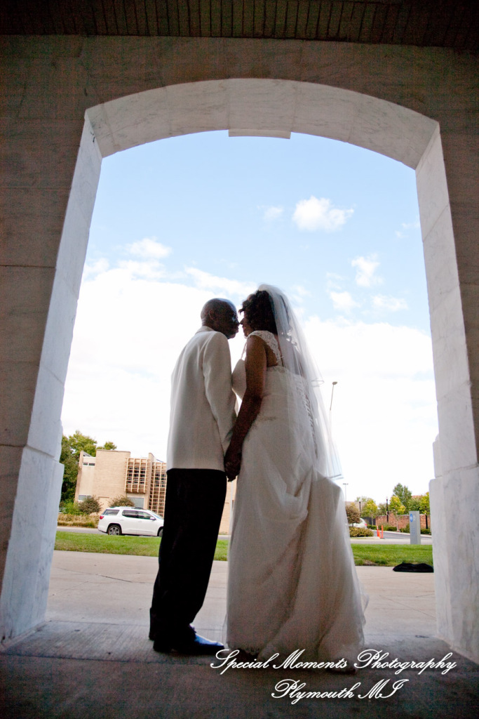 Barbara & Frederick at Roostertail Detroit MI wedding photography