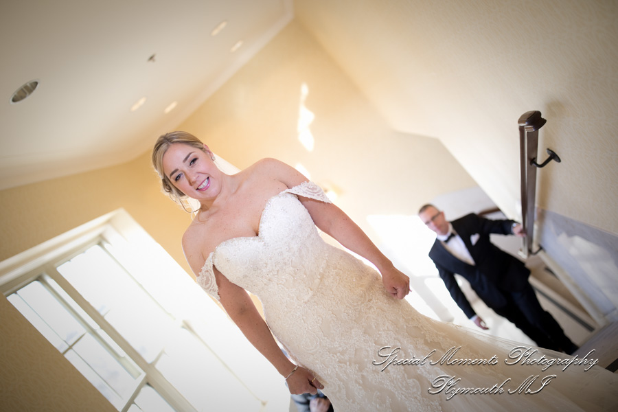 DoubleTree Suites by Hilton Hotel Detroit MI Wedding photograph