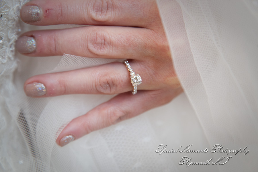 DoubleTree Suites by Hilton Hotel Detroit MI Wedding photograph