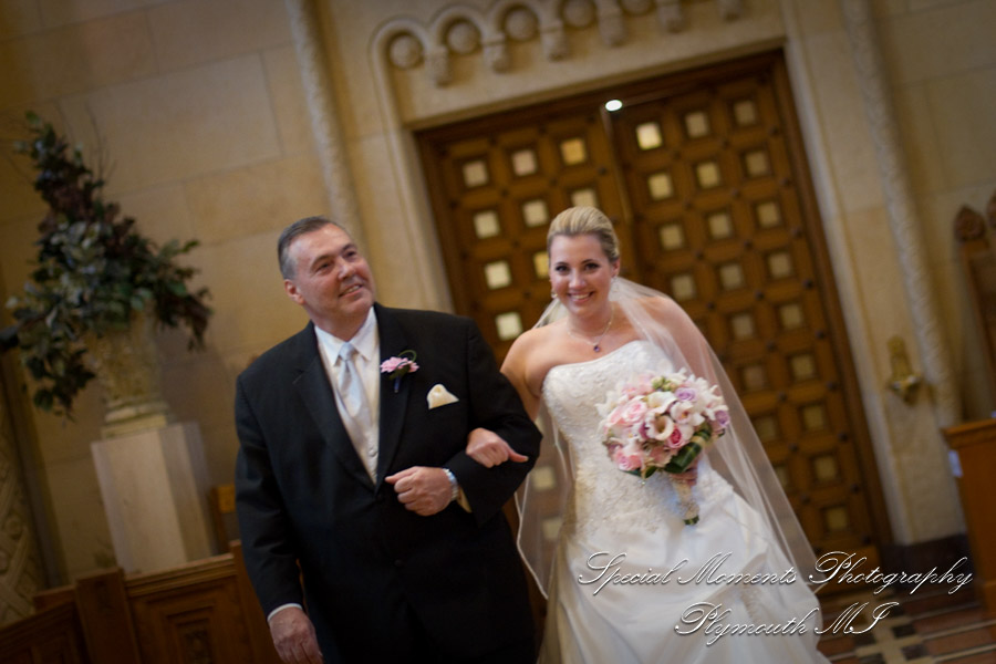 Inn at St. John's Chapel Plymouth MI wedding photograph