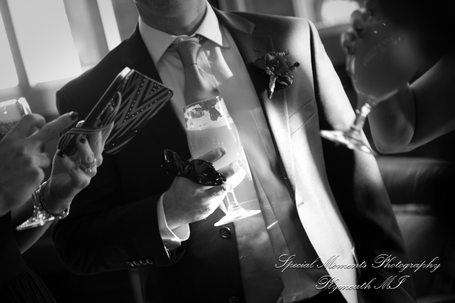 The Apparatus Room Detroit MI wedding photograph