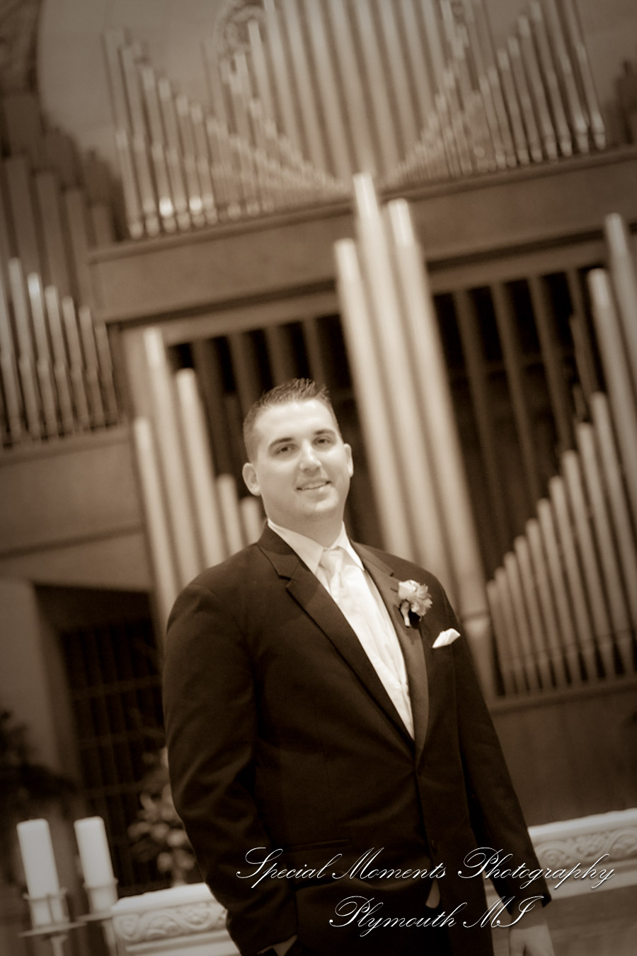 Inn at St. John's Chapel Plymouth MI wedding photograph