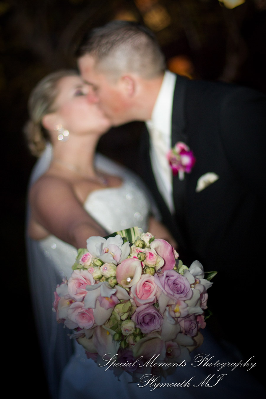 Inn at St. John's Atrium Plymouth MI wedding photograph