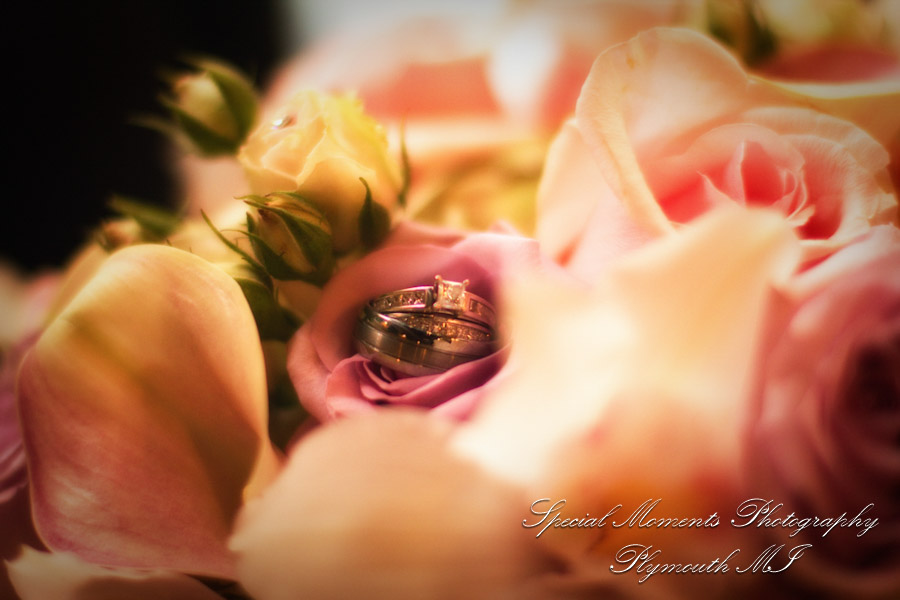 Inn at St. John's Atrium Plymouth MI wedding photograph