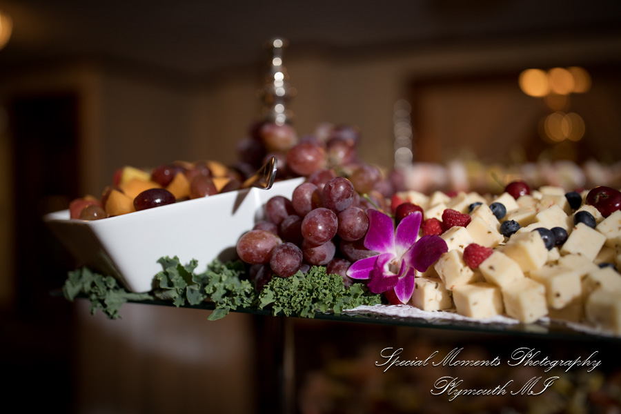 Colony Club Detroit MI wedding photograph
