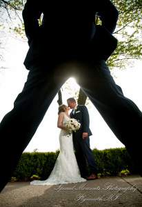 Janelle & Jay at Indianwood Golf & Country Club Lake Orion MI wedding photograph