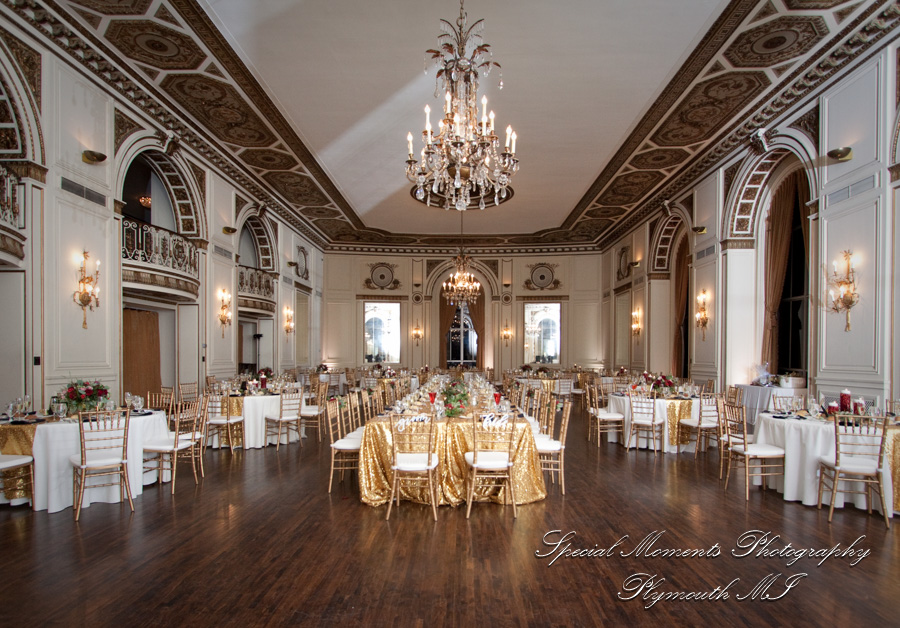 Colony Club Detroit MI wedding photograph