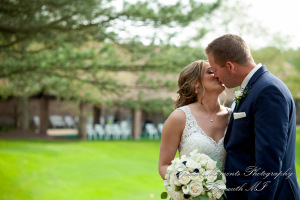Janelle & Jay at Indianwood Golf & Country Club Lake Orion MI wedding photograph