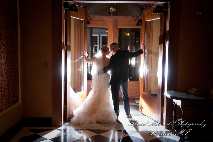 Colony Club Detroit MI wedding photograph