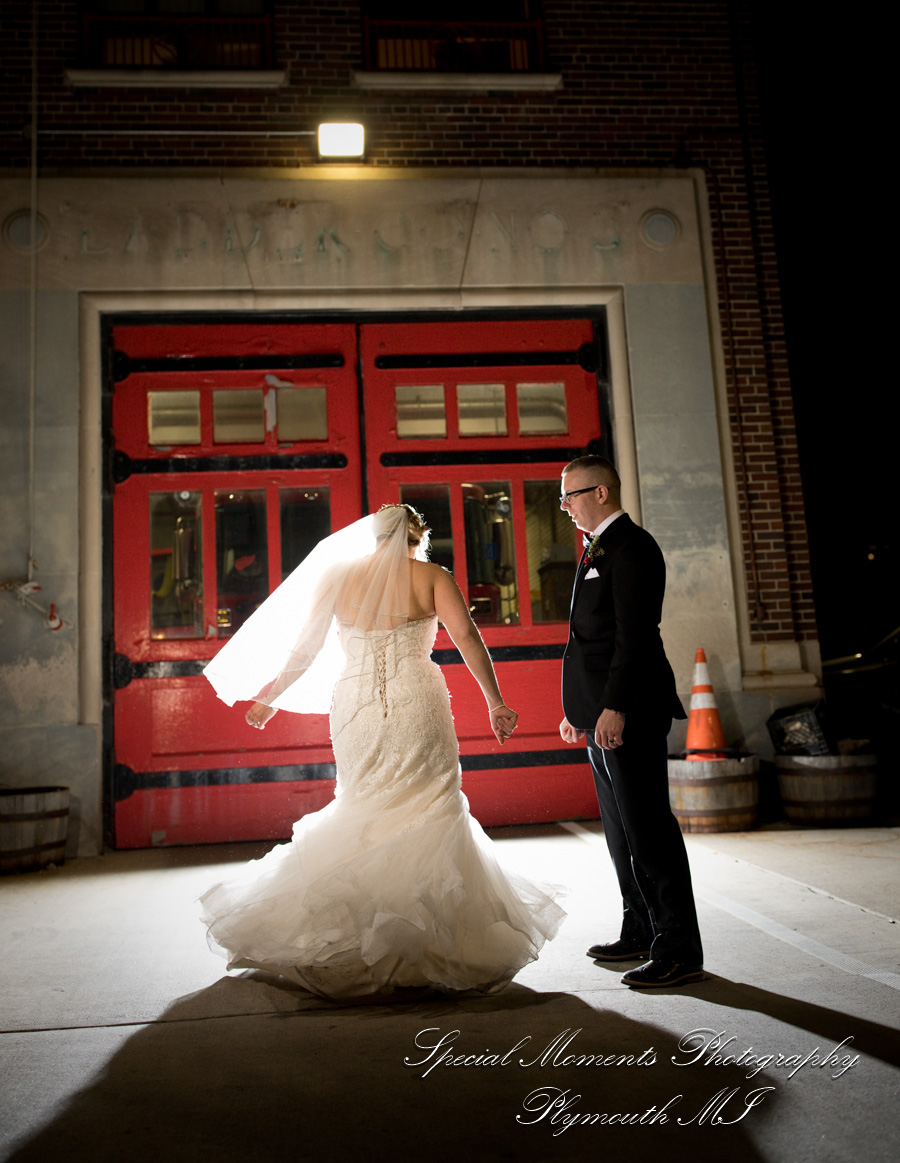 Town Pump Detroit MI wedding photograph