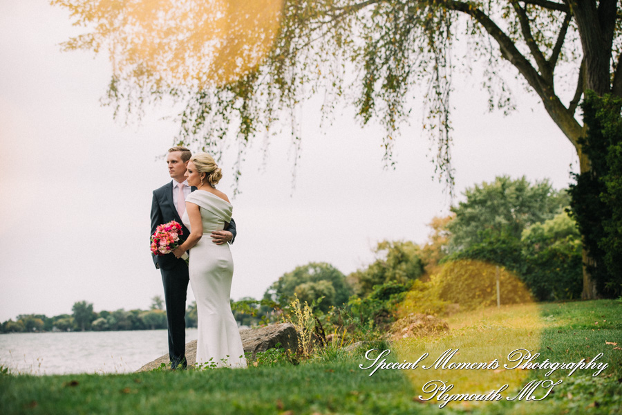 Amanda & Greg at Edsel & Eleanor Ford Gate House Grosse Pointe Shores MI wedding photography