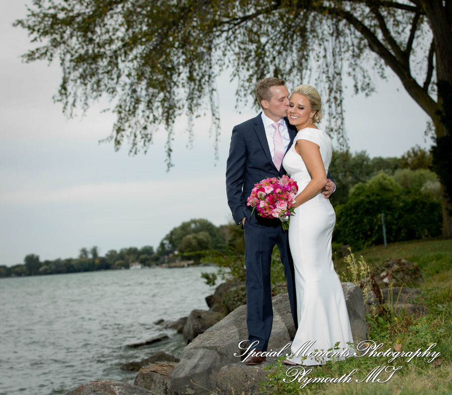 Amanda & Greg at Edsel & Eleanor Ford Gate House Grosse Pointe Shores MI wedding photography