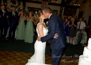 Janelle & Jay at Indianwood Golf & Country Club Lake Orion MI wedding photograph