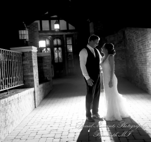 Janelle & Jay at Indianwood Golf & Country Club Lake Orion MI wedding photograph