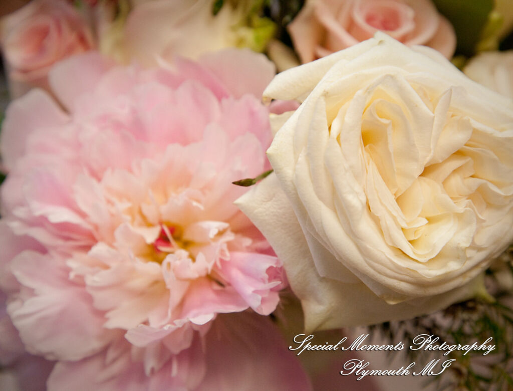 Elizabeth & Scott at First Congregational Church Ann Arbor MI wedding photography