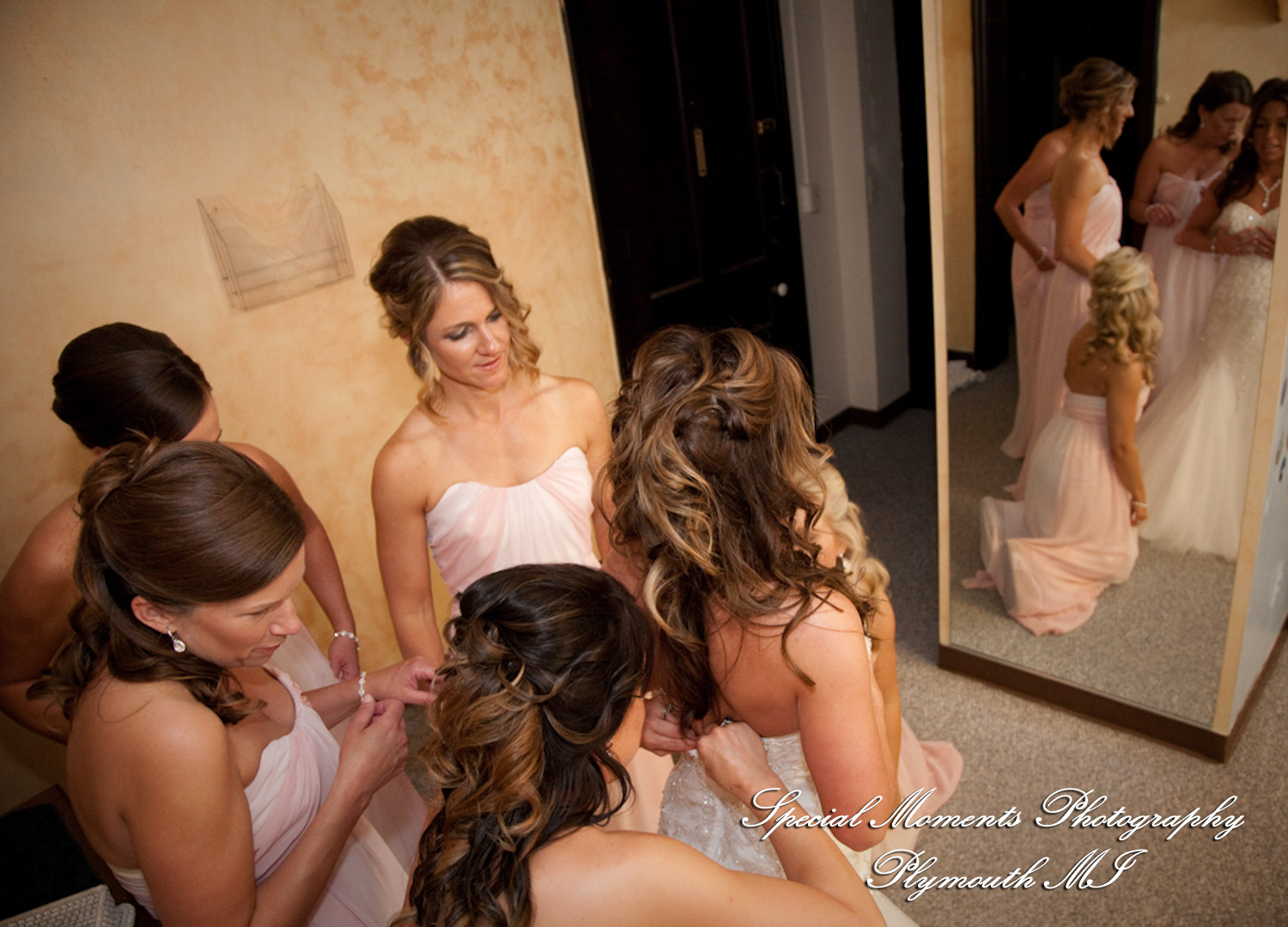 Elizabeth & Scott at First Congregational Church Ann Arbor MI wedding photography