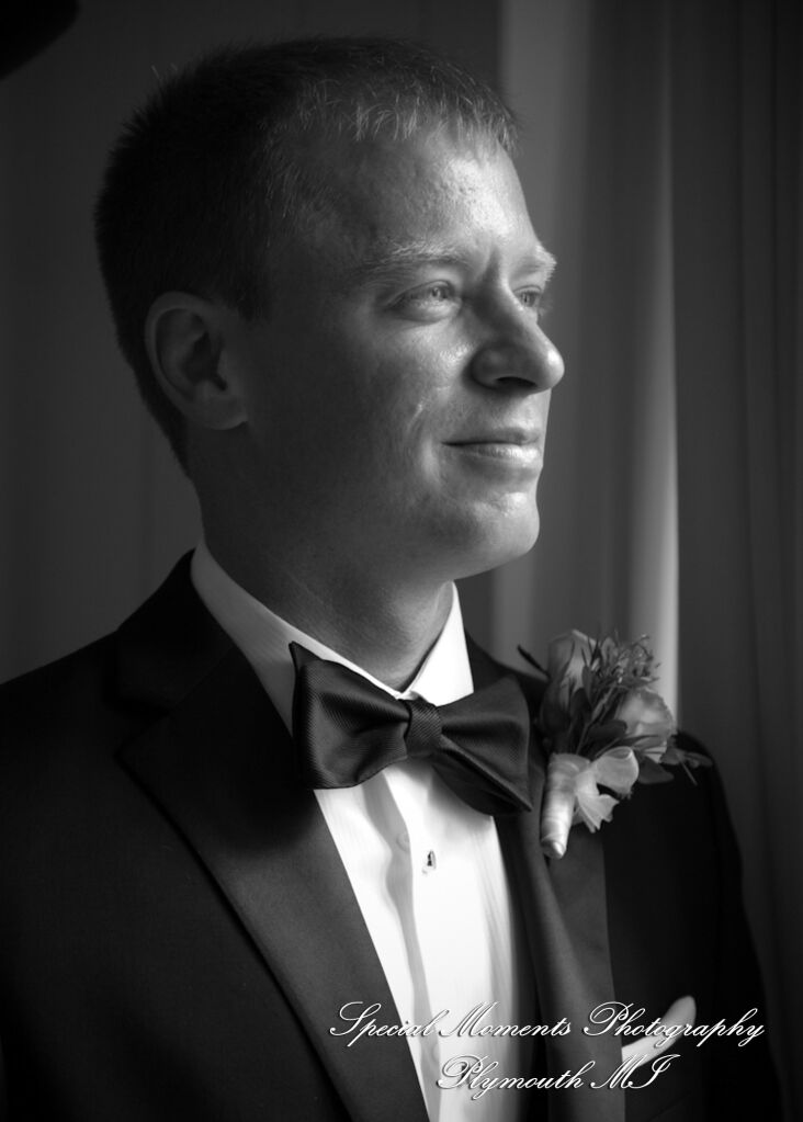Elizabeth & Scott at First Congregational Church Ann Arbor MI wedding photography
