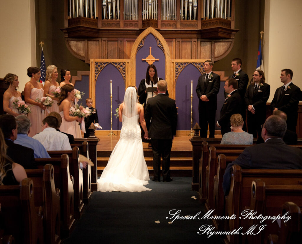 Elizabeth & Scott at First Congregational Church Ann Arbor MI wedding photography