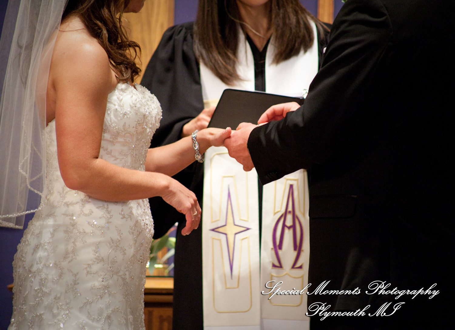 Elizabeth & Scott at First Congregational Church Ann Arbor MI wedding photography