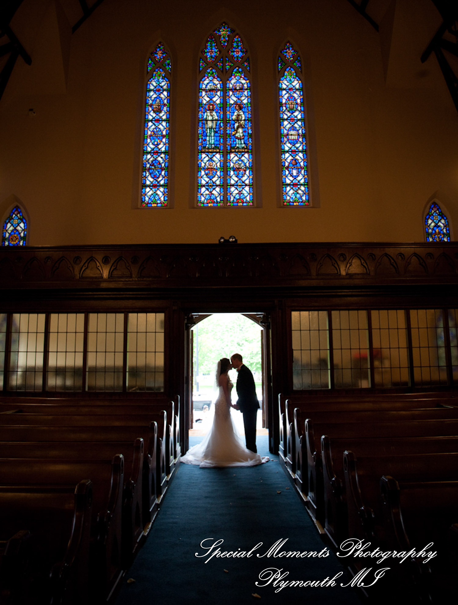 Elizabeth & Scott at First Congregational Church Ann Arbor MI wedding photography