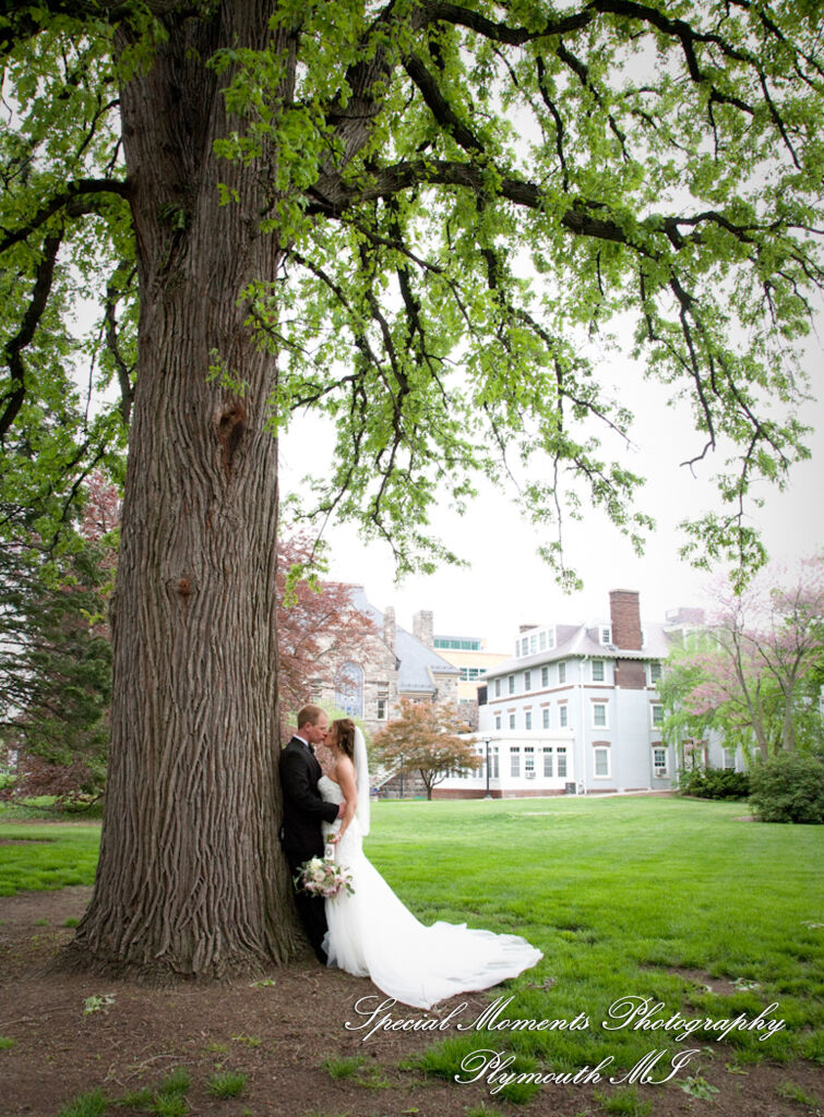 Elizabeth & Scott at First Congregational Church Ann Arbor MI wedding photography