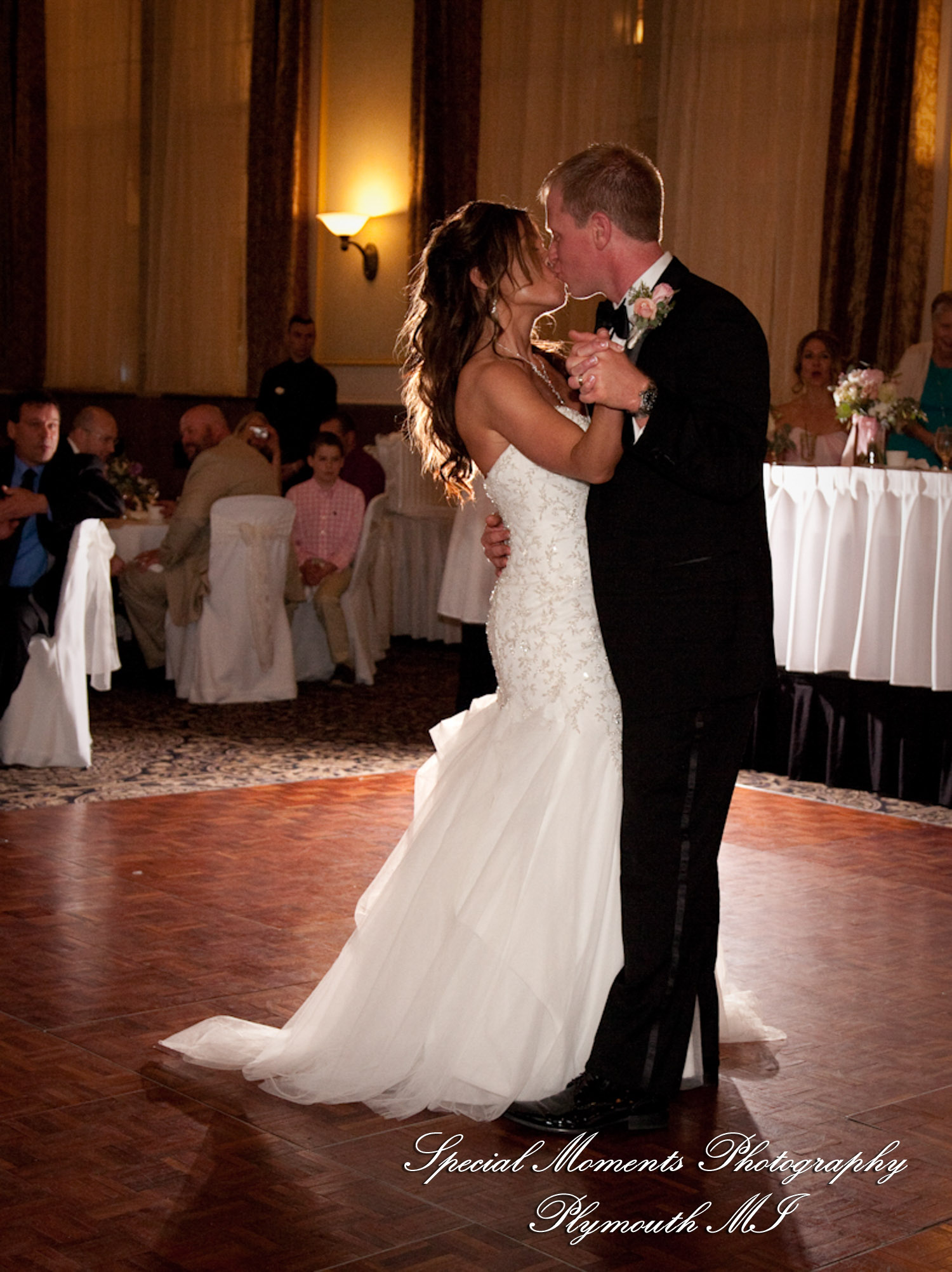Elizabeth & Scott at St. John's Resort Ballroom Plymouth MI wedding photography