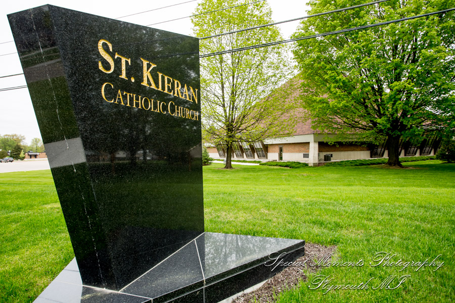 Janelle & Jay at St. Kieran Catholic Church Shelby Twp. MI wedding photograph