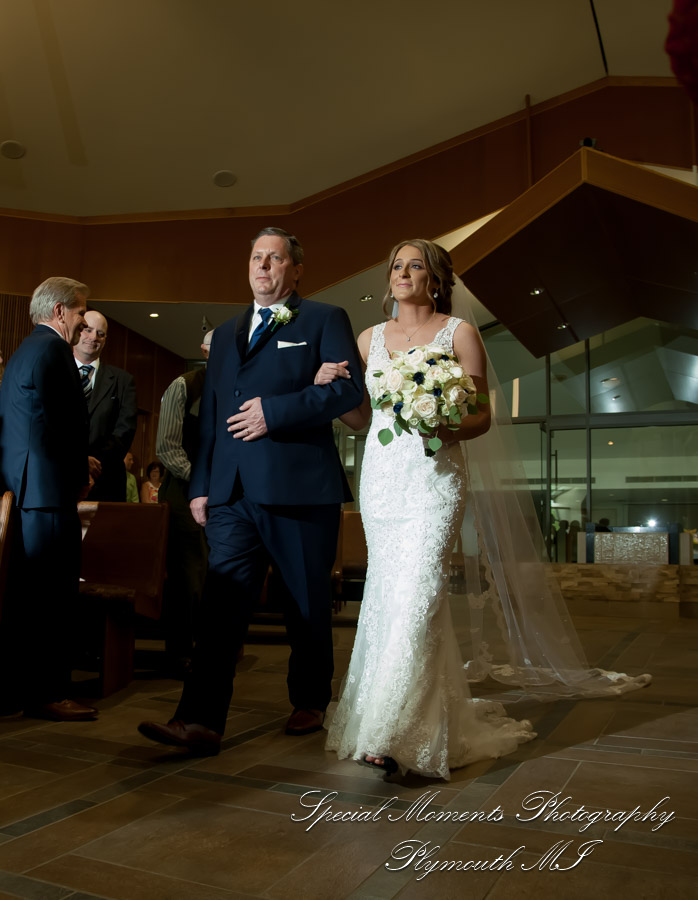 Janelle & Jay at St. Kieran Catholic Church Shelby Twp. MI wedding photograph