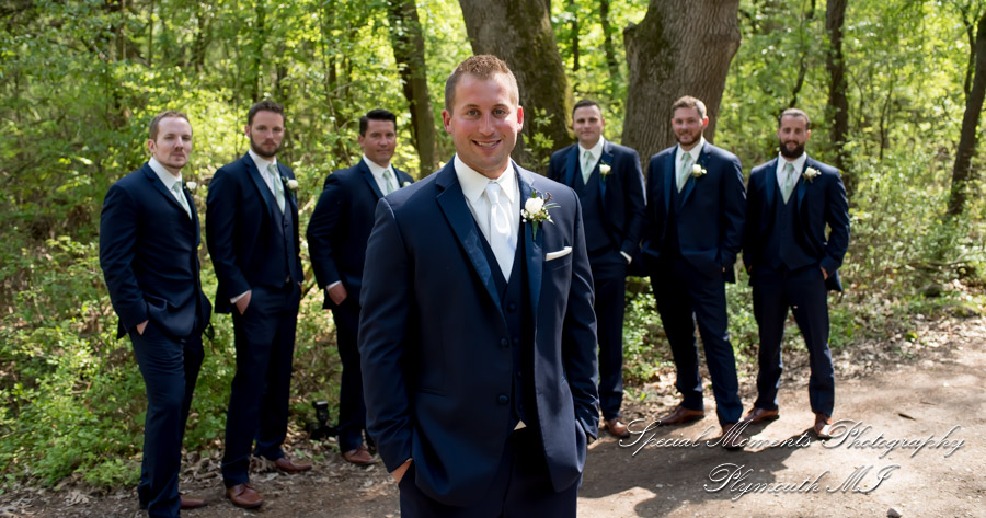 Janelle & Jay at Indianwood Golf & Country Club Lake Orion MI wedding photograph