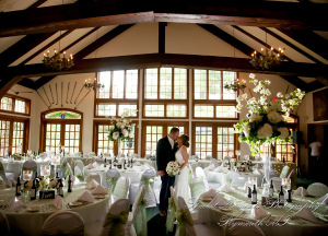 Janelle & Jay at Indianwood Golf & Country Club Lake Orion MI wedding photograph