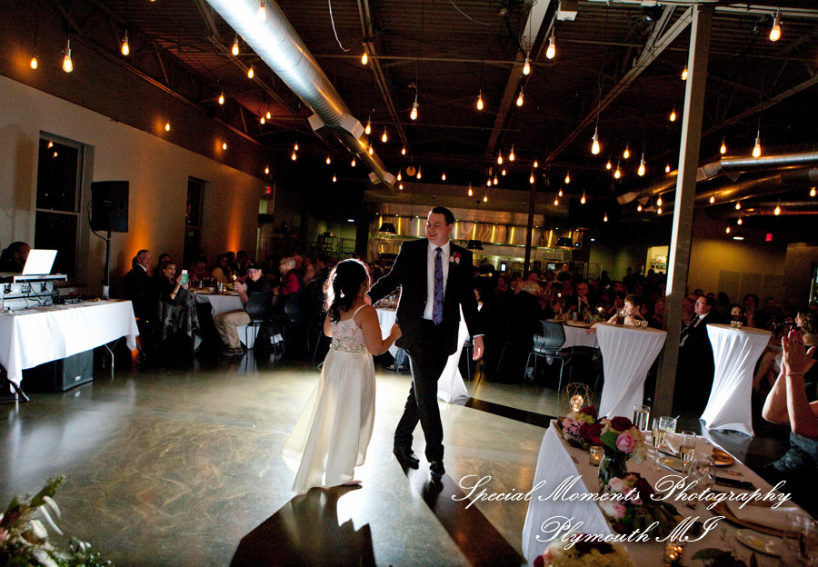 Great Lakes Culinary Center Southfield MI wedding photograph
