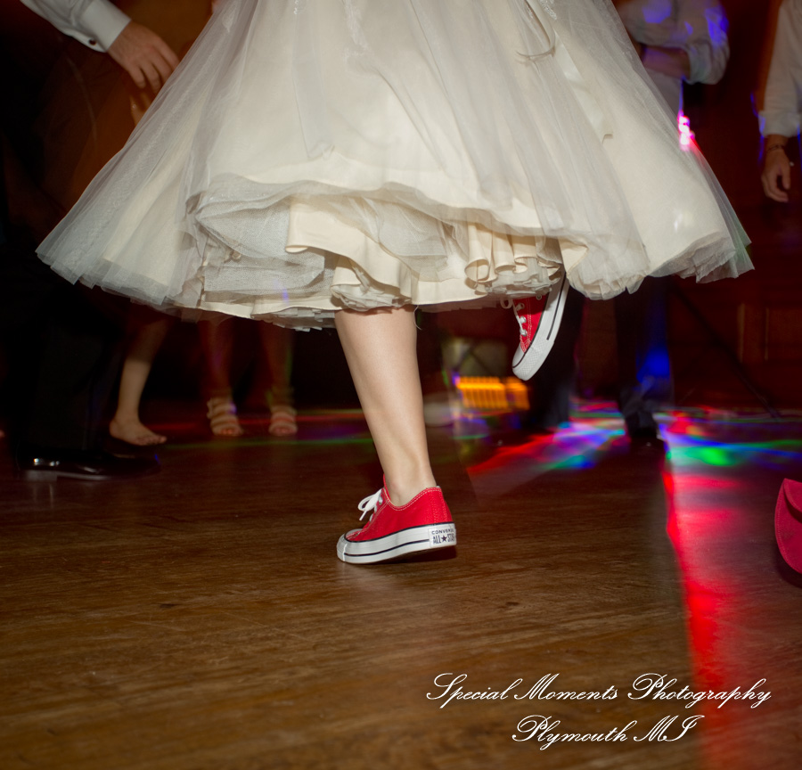 Janine & Yogi at Canterbury Castle Chapel Lake Orion MI wedding photography