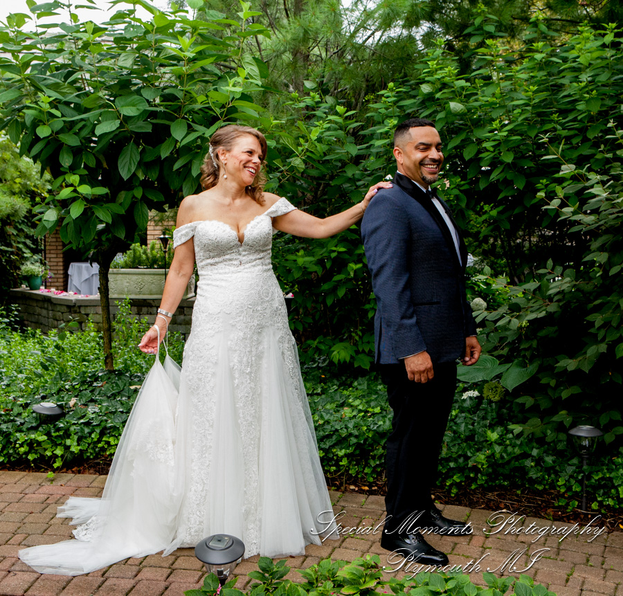 Sara & Harold at Cafe Cortina Farmington Hills MI wedding photography